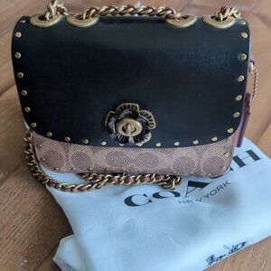 Coach Madison Bag 16 Canvas Rivets Tea Rose C2462